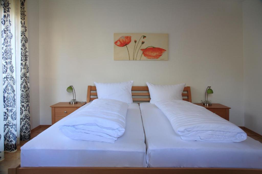 Hotel Auhof Schruns Стая снимка